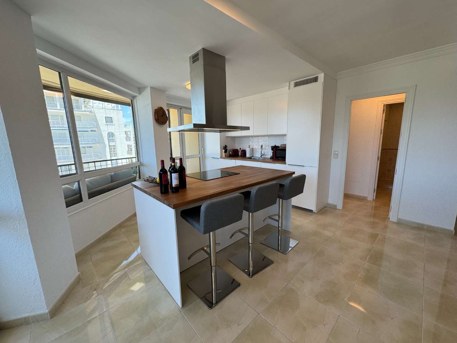 Luxury Beachfront Apartment in Fuengirola - Recently Remodeled by Swedish Designers