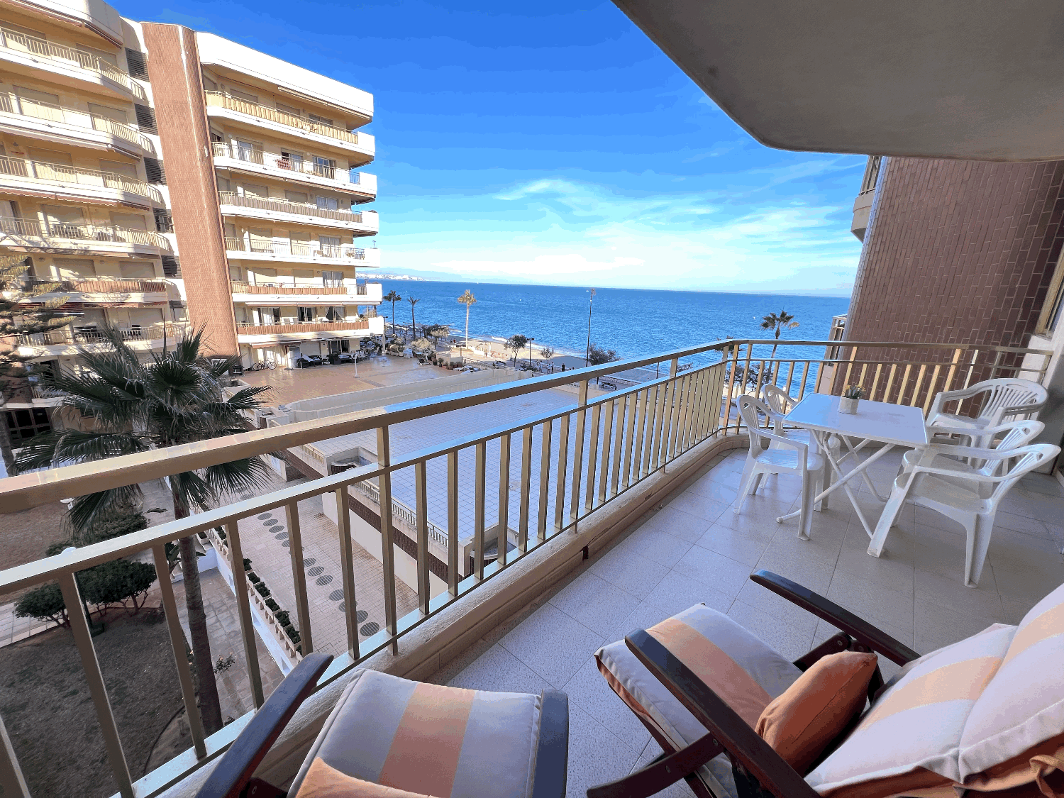 Seasonal apartament with unbeatable views in Fuengirola