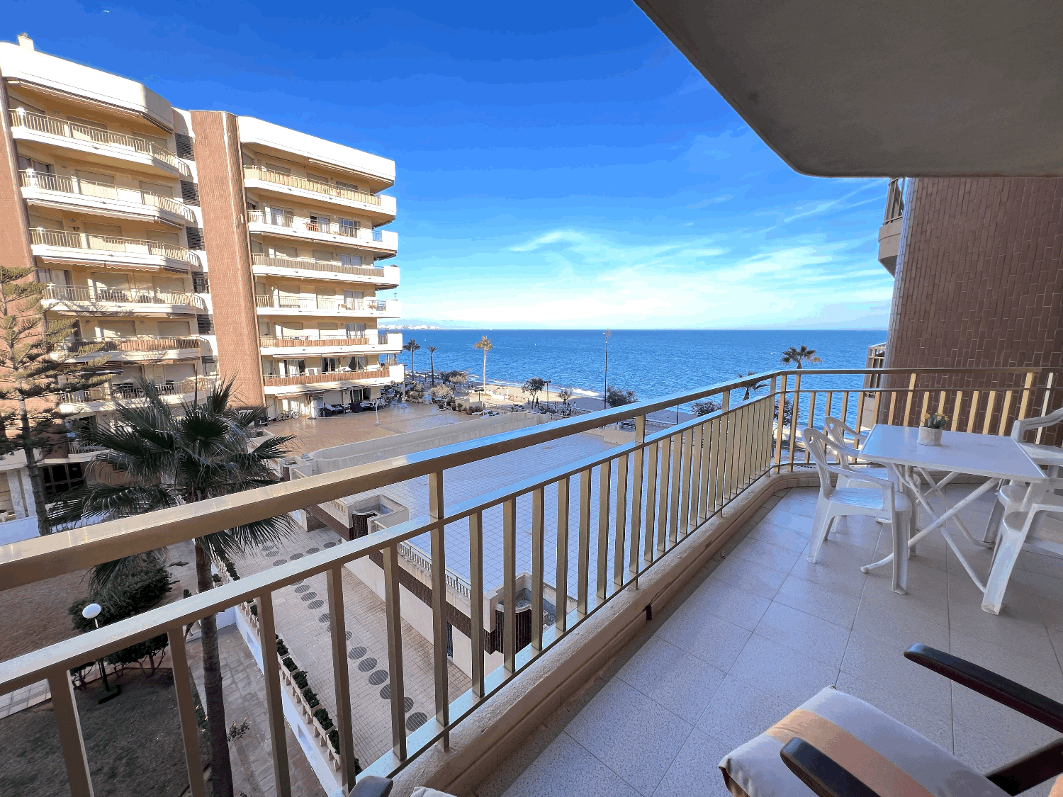 Seasonal apartament with unbeatable views in Fuengirola