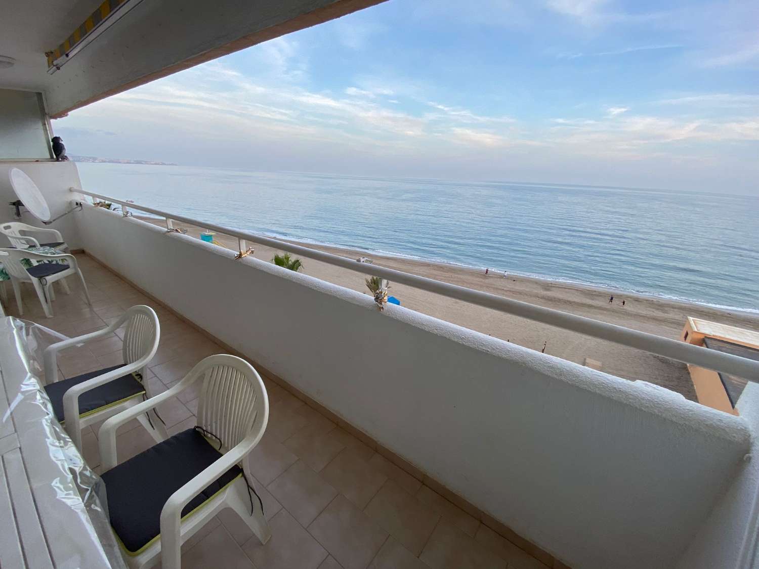 Beachfront, 2 bedrooms, 2 bathrooms, Fuengirola