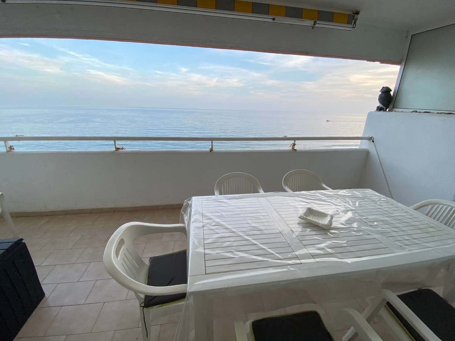 Beachfront, 2 bedrooms, 2 bathrooms, Fuengirola