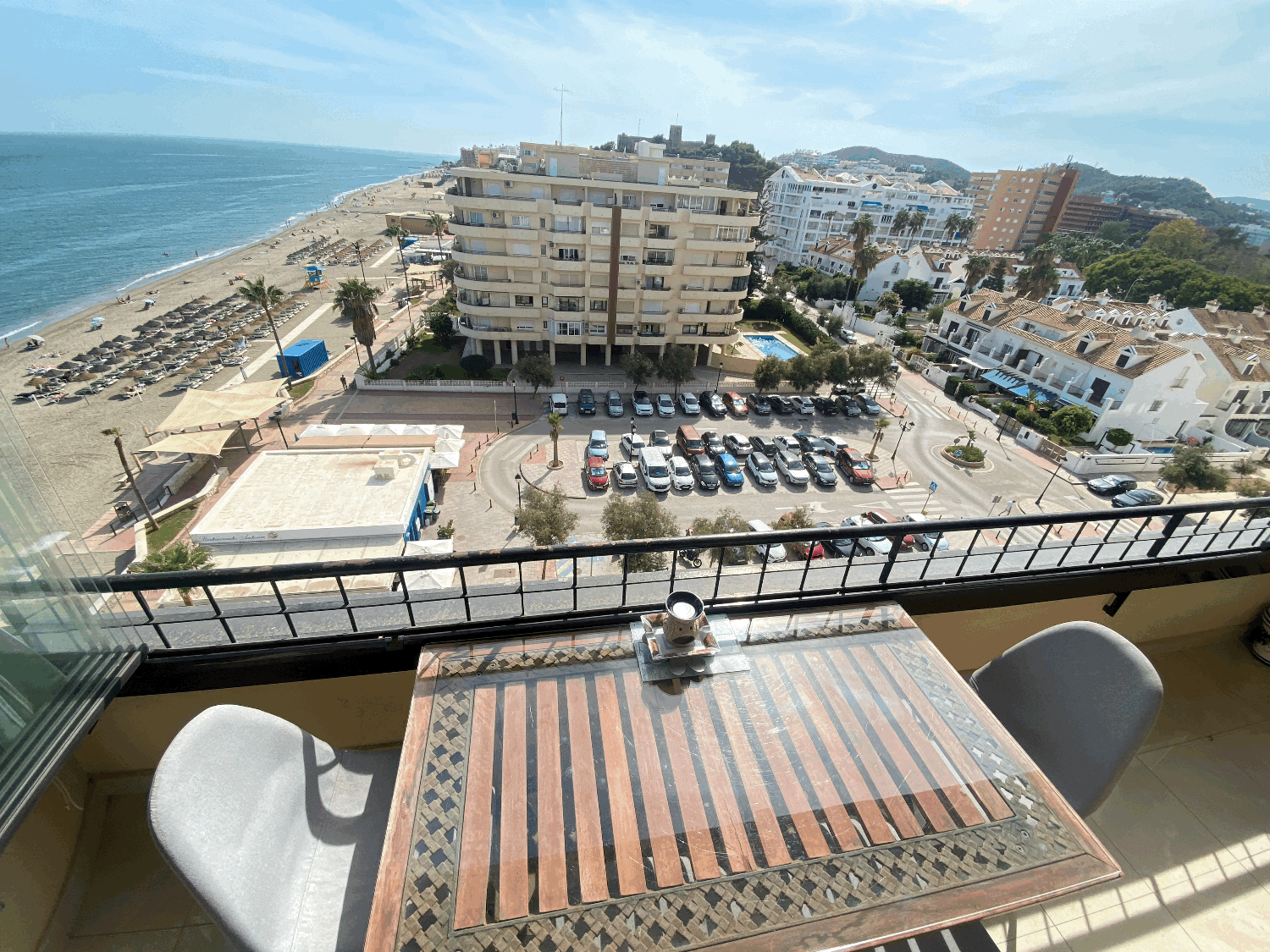 Fuengirola, 1 dormitorio, vistas panorámicas, Wi-Fi Gratis, piscina, Primera línea playa.